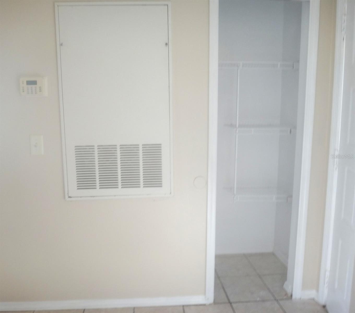ISLAND COVE VILLAS PH 02 - Residential