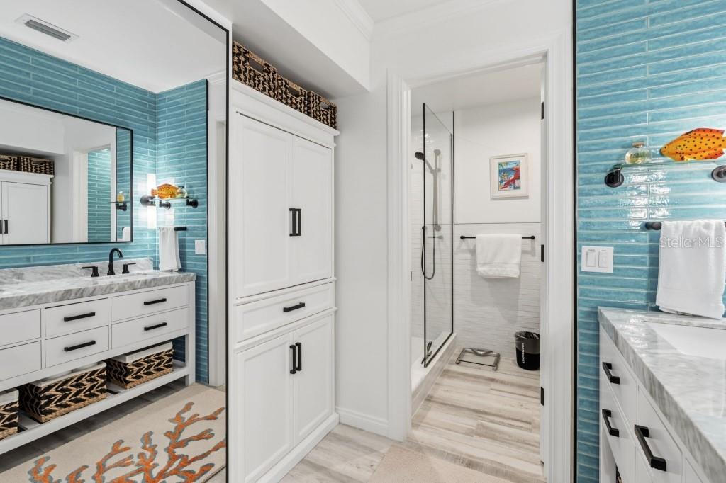 SEAPLACE I - Residential