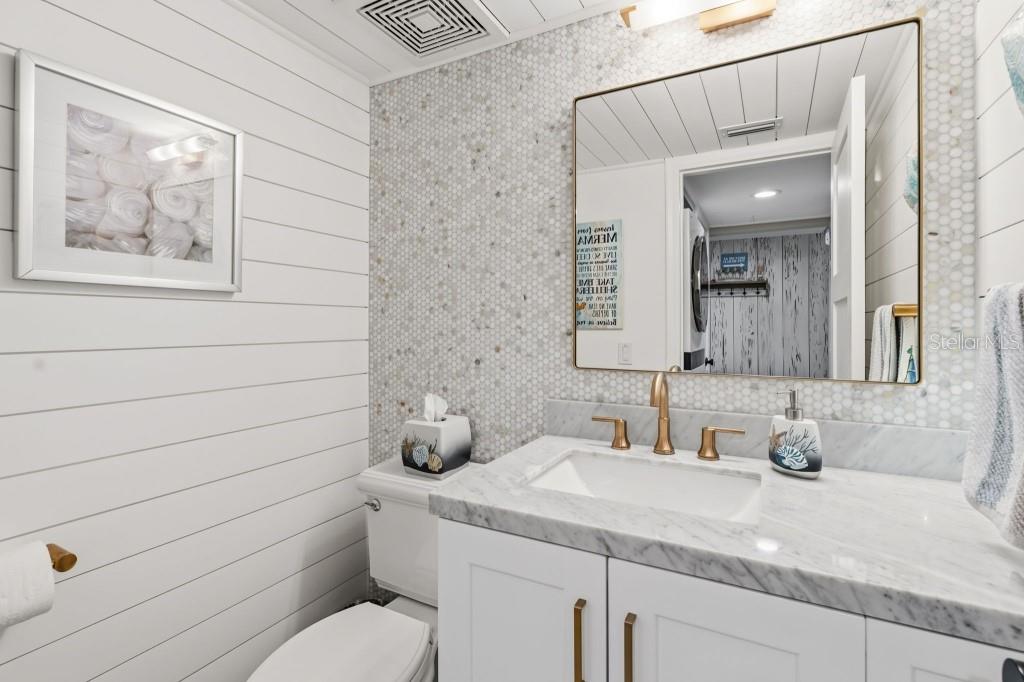 SEAPLACE I - Residential