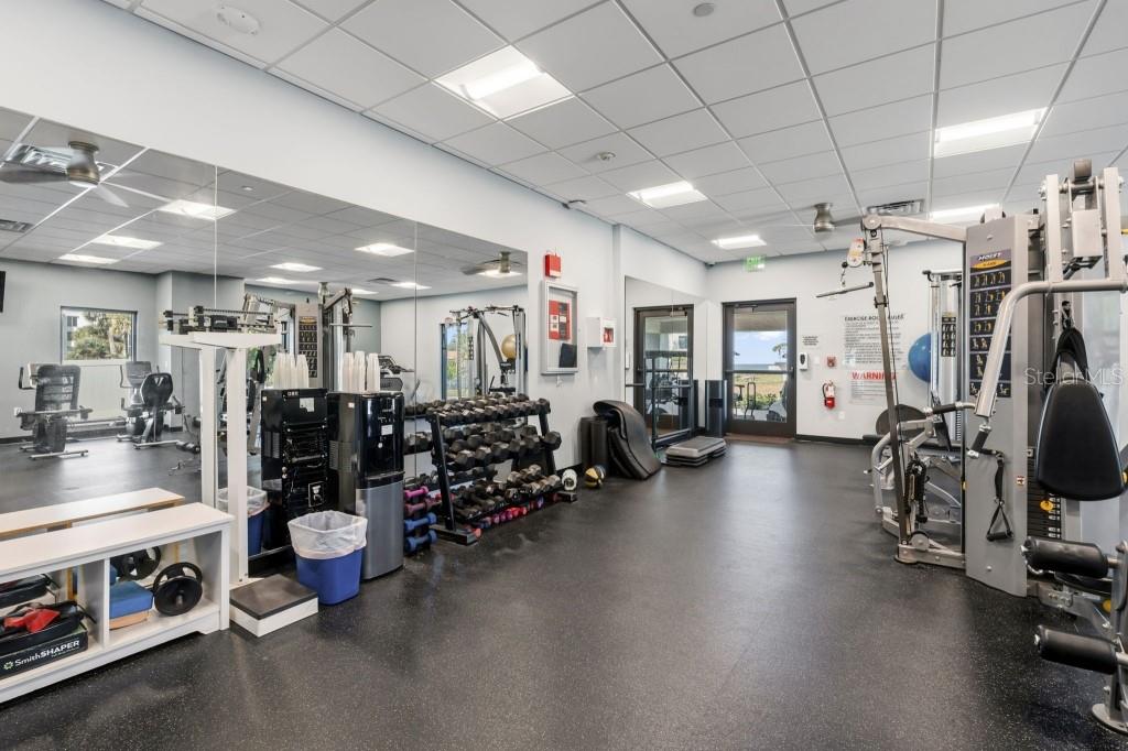 SEAPLACE I - Residential