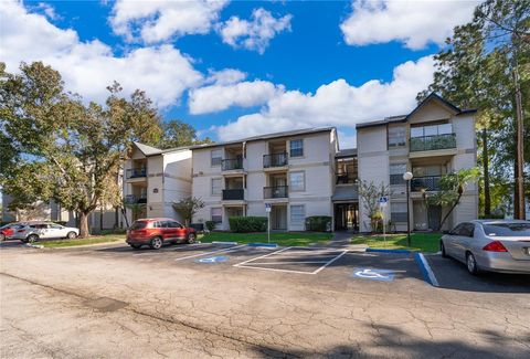 Photo of 1940 Lake Atriums Circle #90, Orlando, FL 32839 (MLS # O6377196)