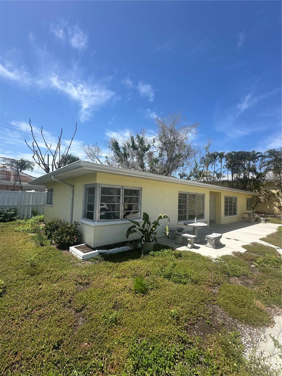1138 SUN N SEA DRIVE