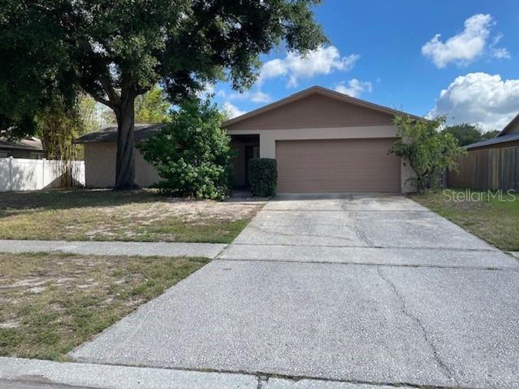 Photo of 2230 Birchbark Trail, Clearwater, FL 33763 (MLS # TB8494793)