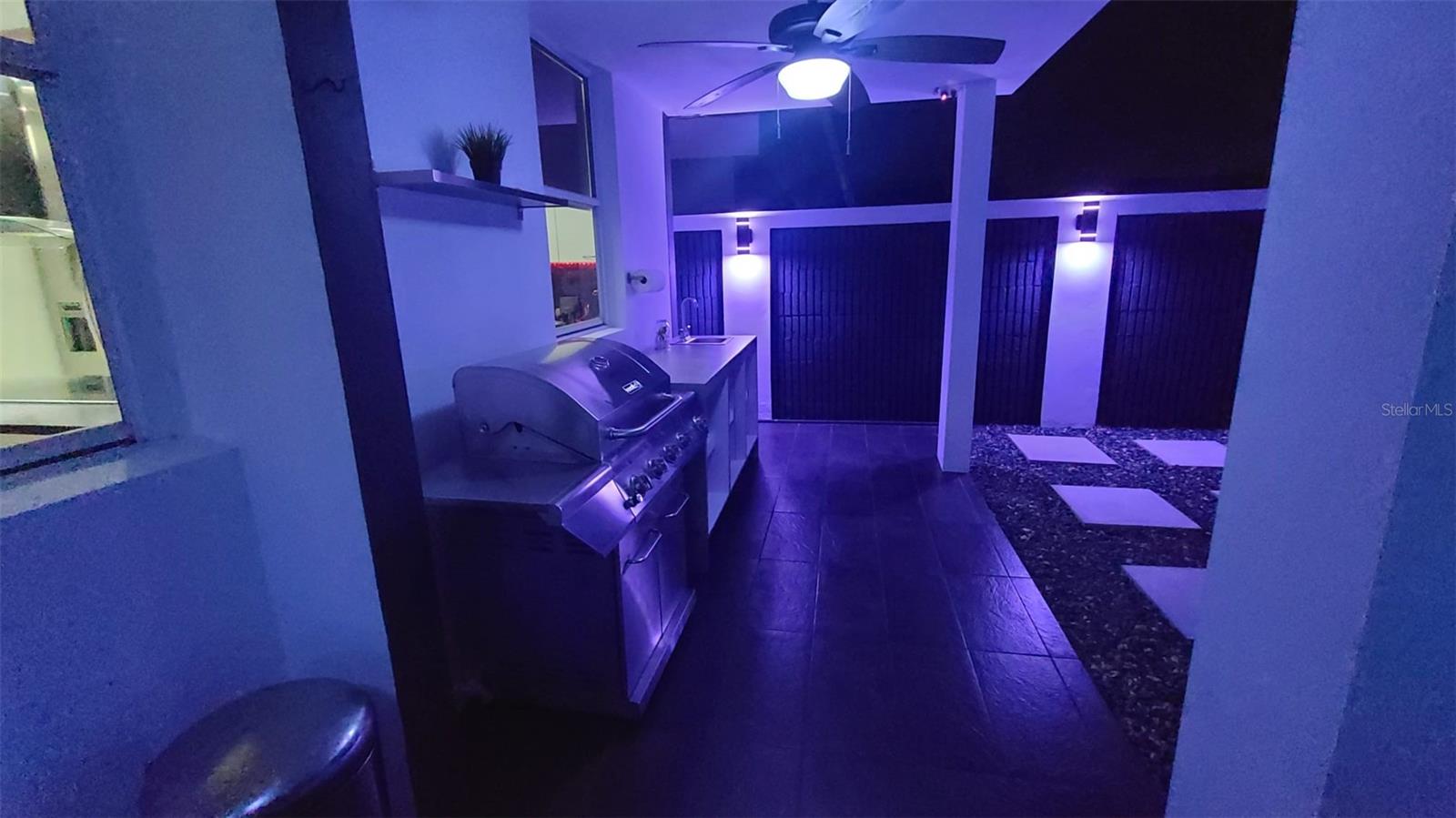 LOS MONTED DE DORADO - Residential