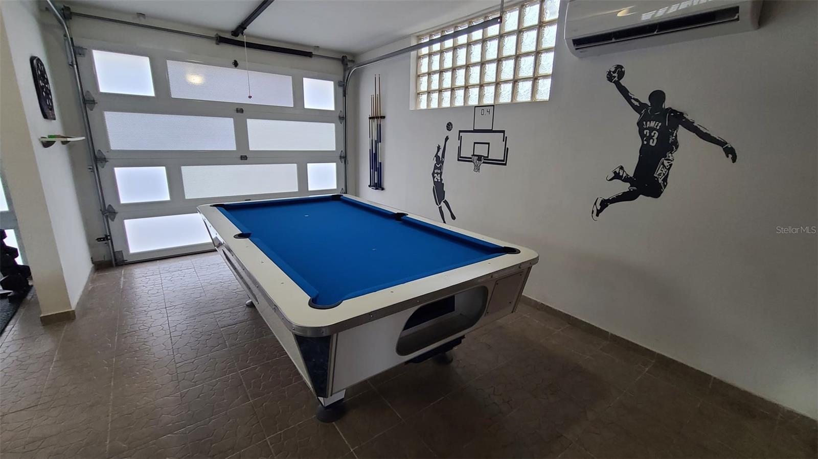 LOS MONTED DE DORADO - Residential