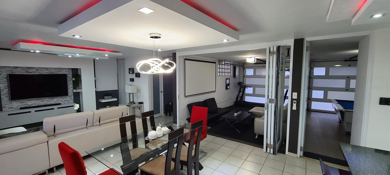 LOS MONTED DE DORADO - Residential