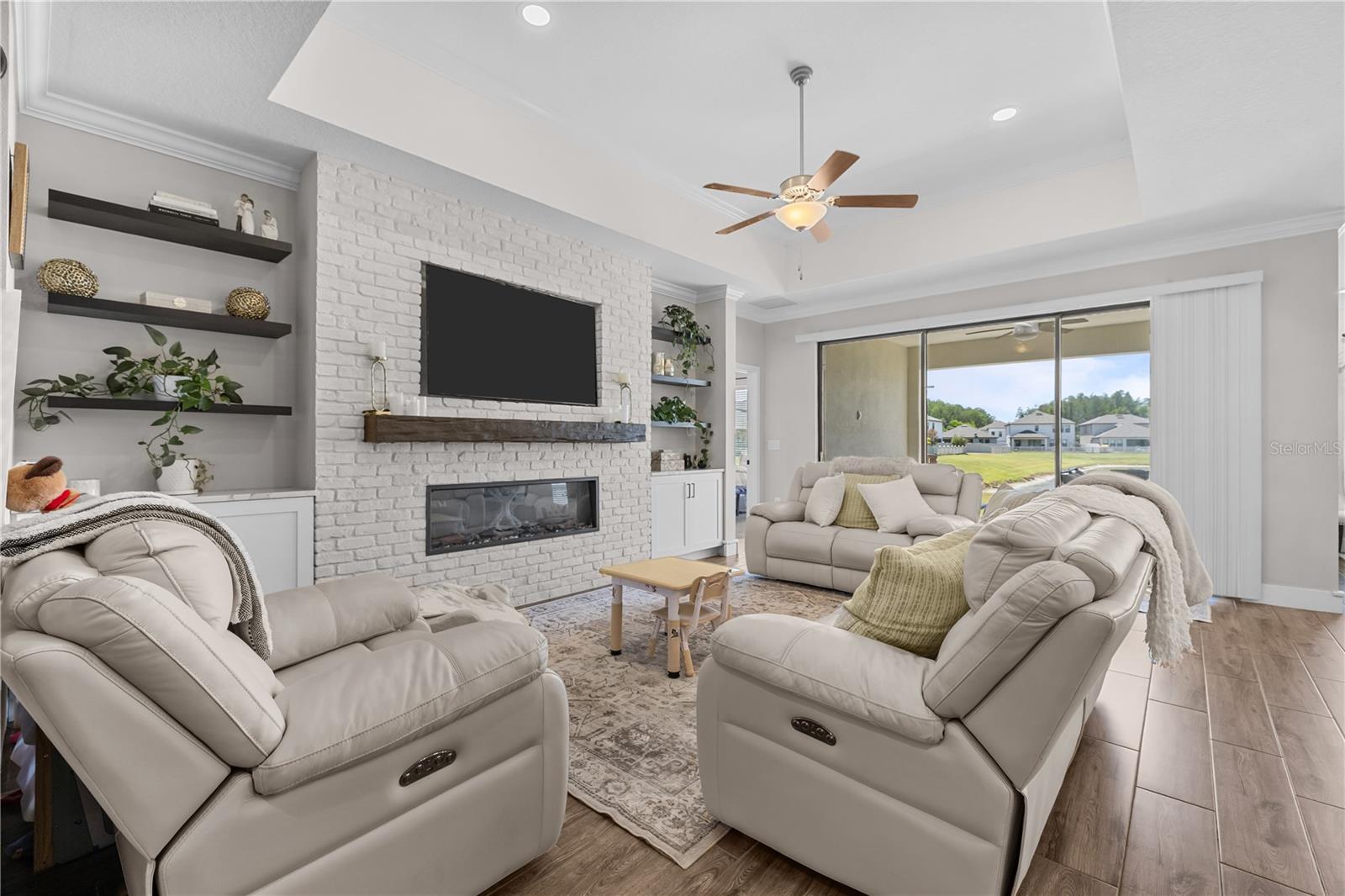 MITCHELL 54 WEST PH 2 - Residential