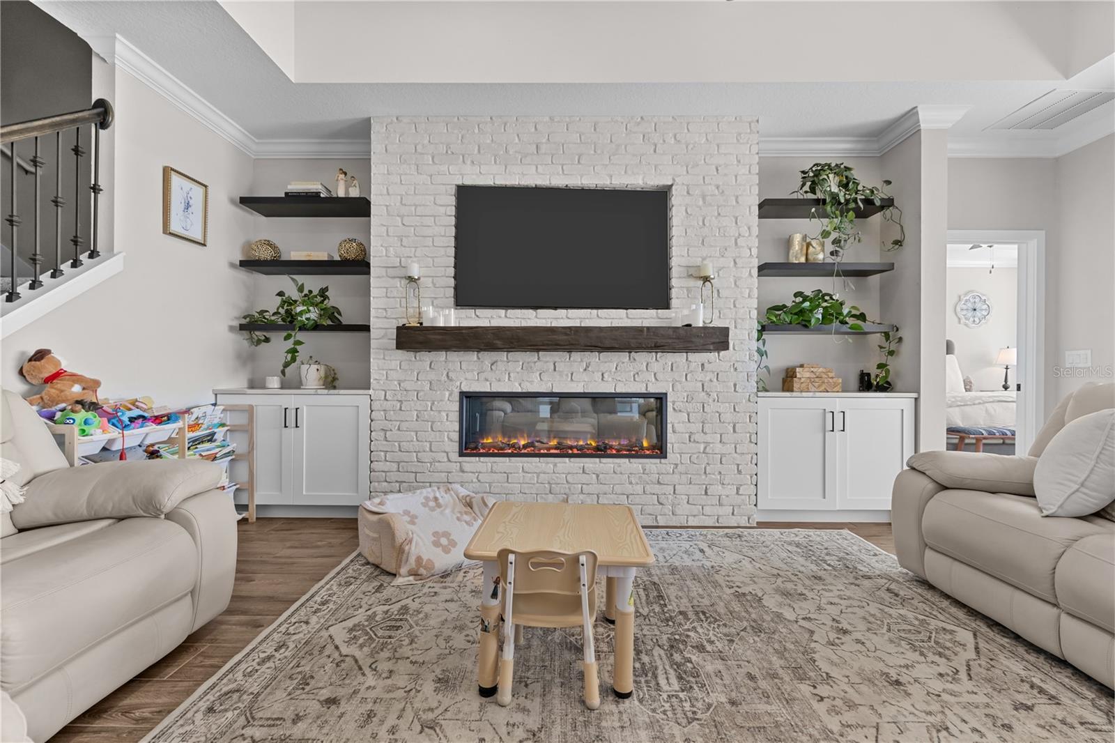 MITCHELL 54 WEST PH 2 - Residential