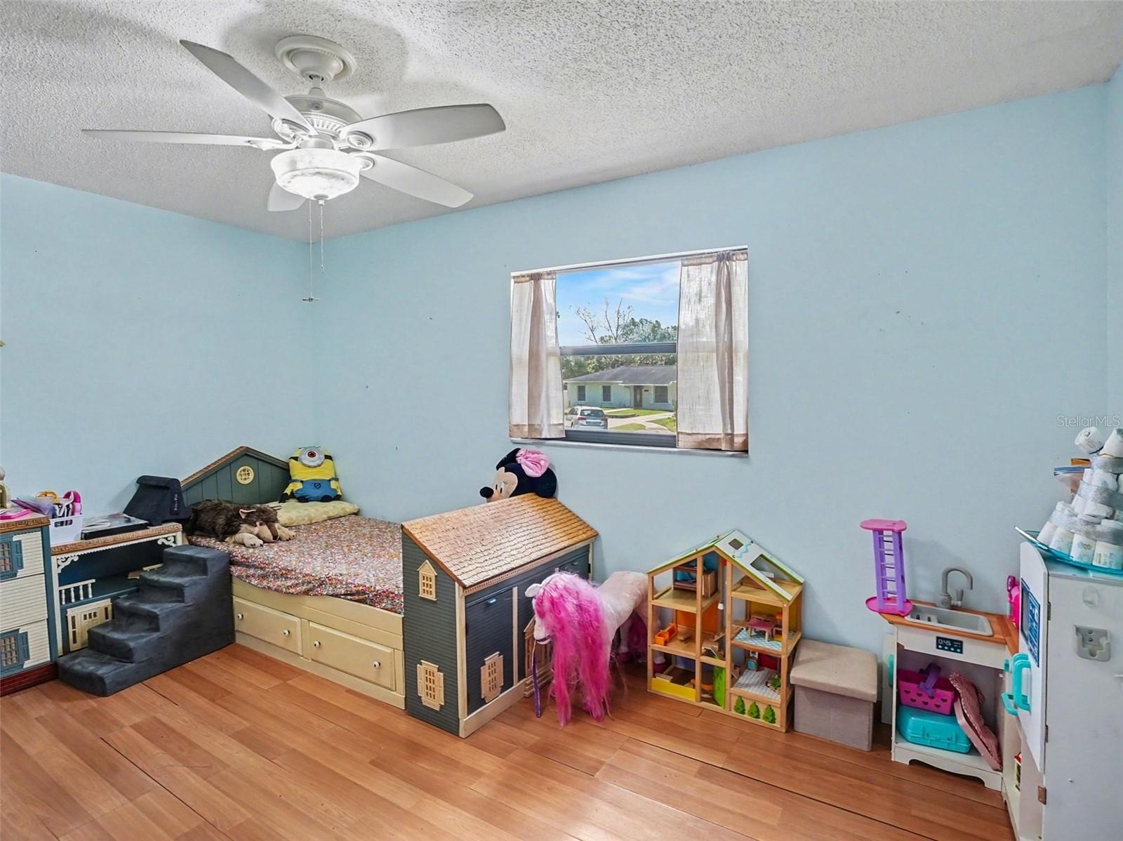 OAK GROVE EAST - Residential