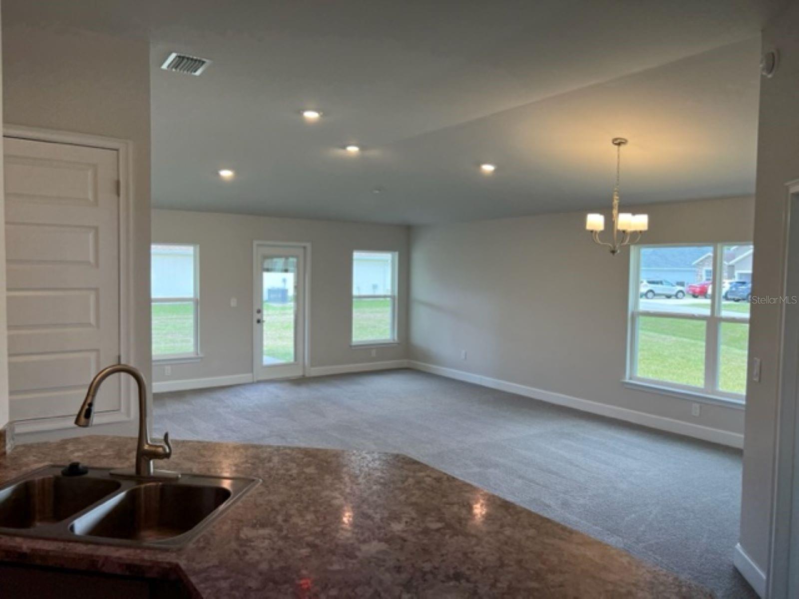 2206 NW 23RD LOOP