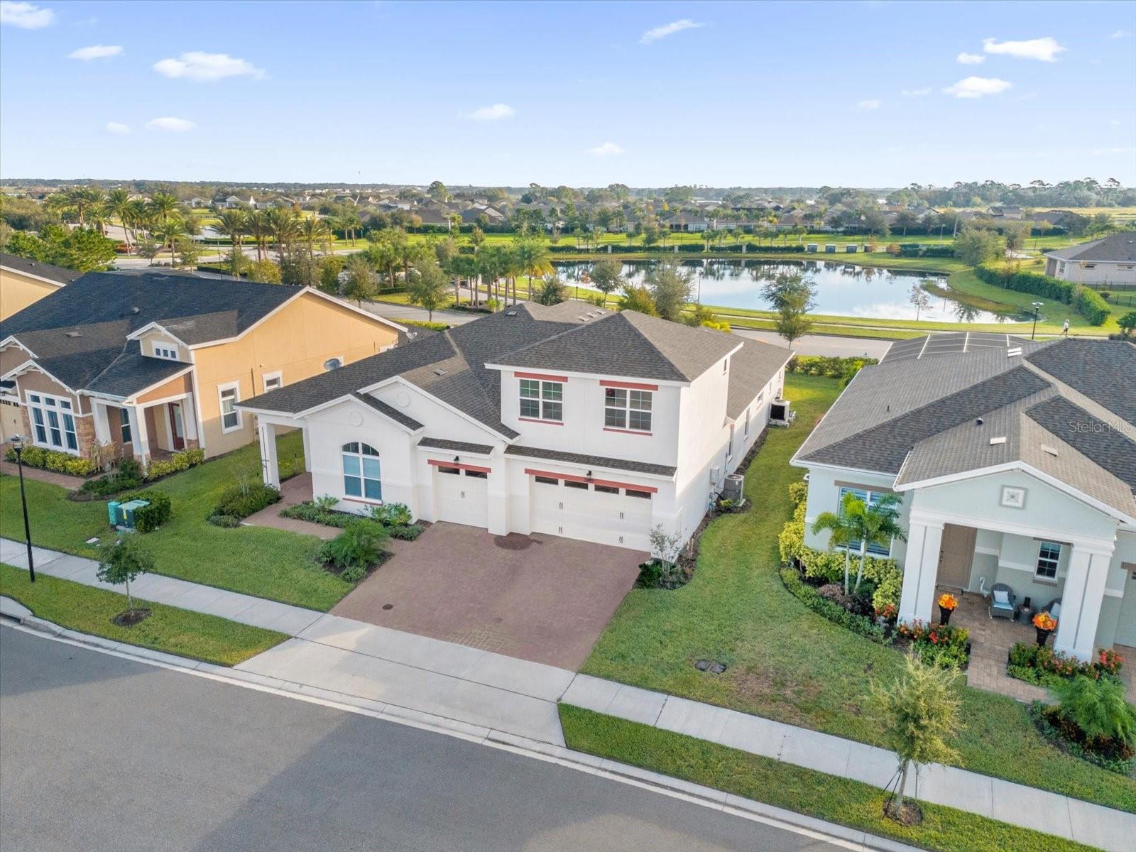 2692 MEADOWEDGE LOOP