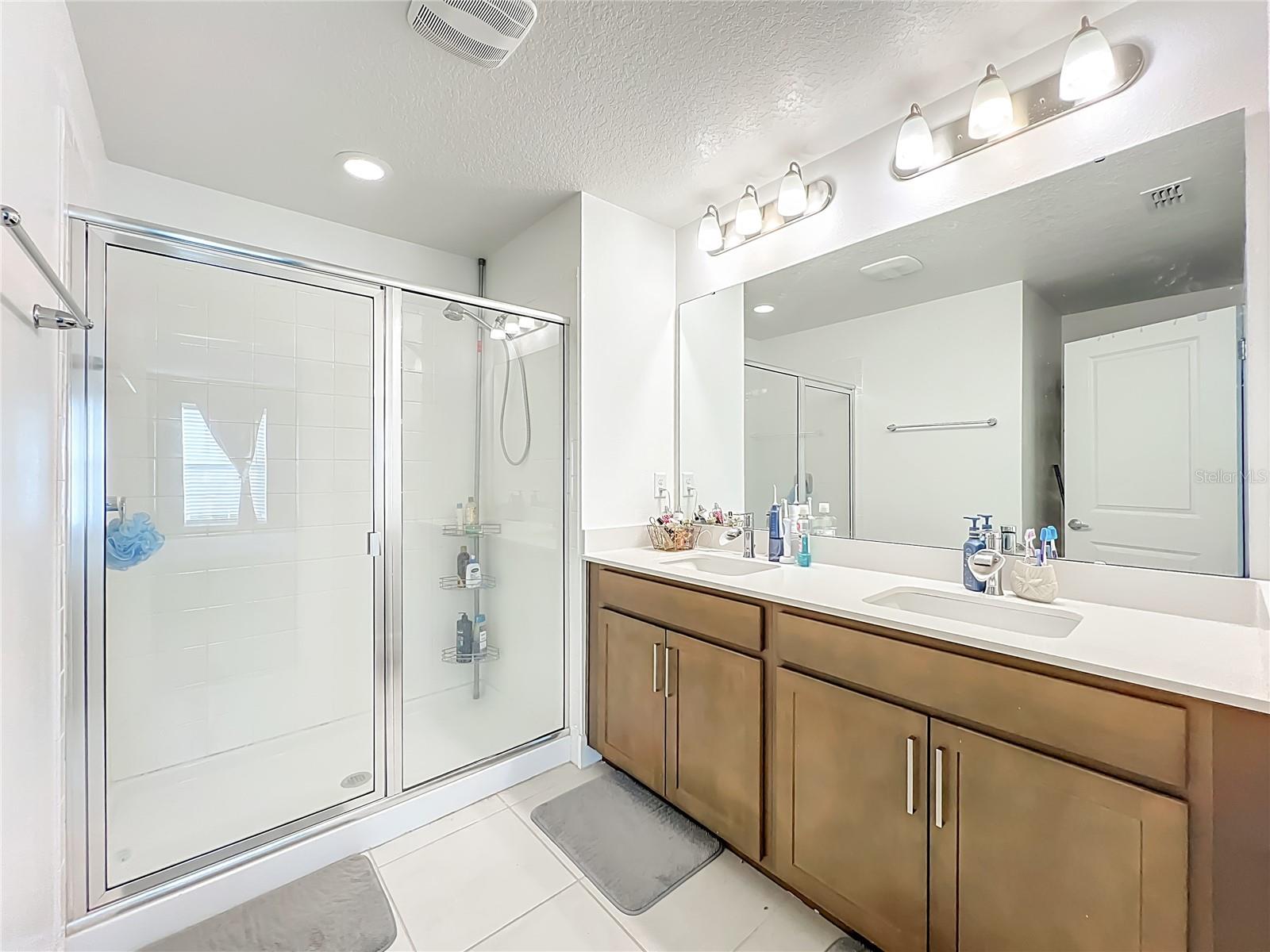 TOWNHOMES AT RIVERS EDGE - Residential