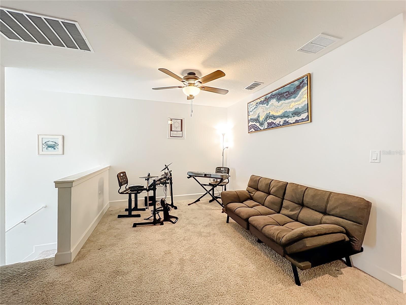 TOWNHOMES AT RIVERS EDGE - Residential