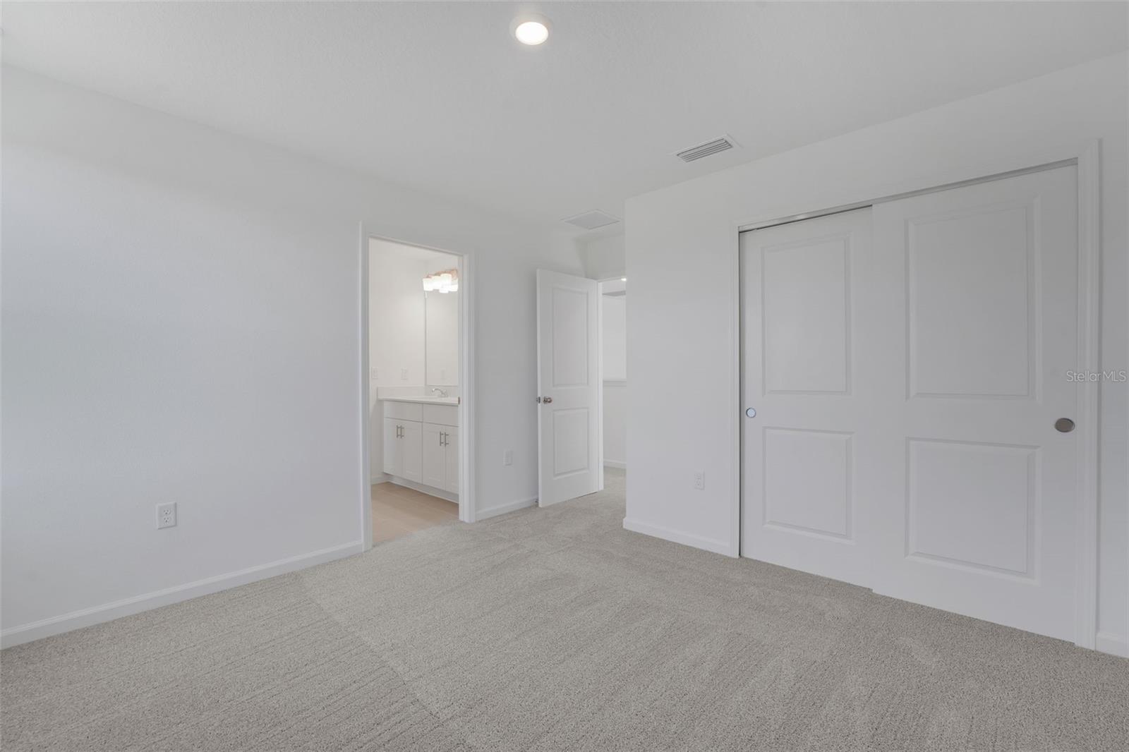 WILLOWBROOK - Residential