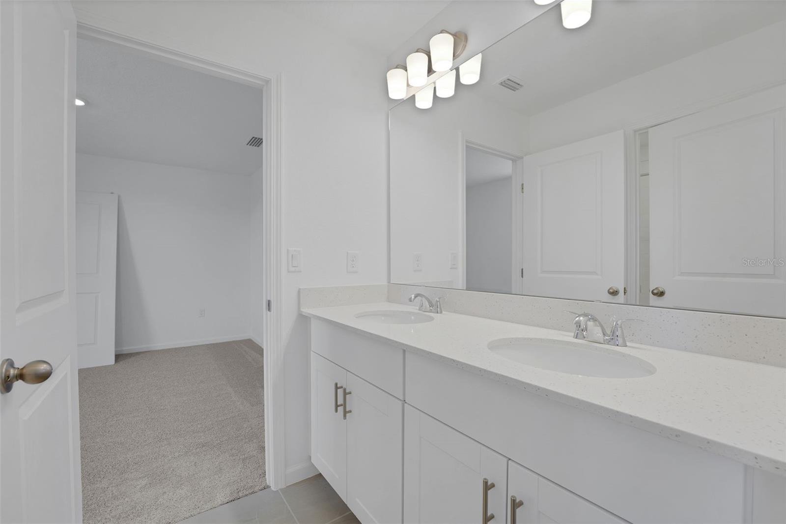 WILLOWBROOK - Residential