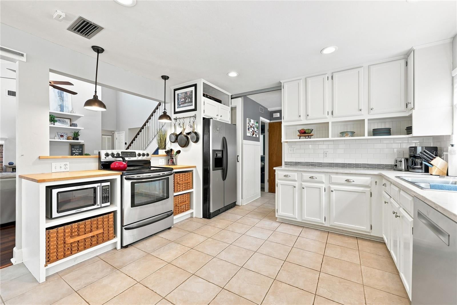 5207 NW 65TH LANE