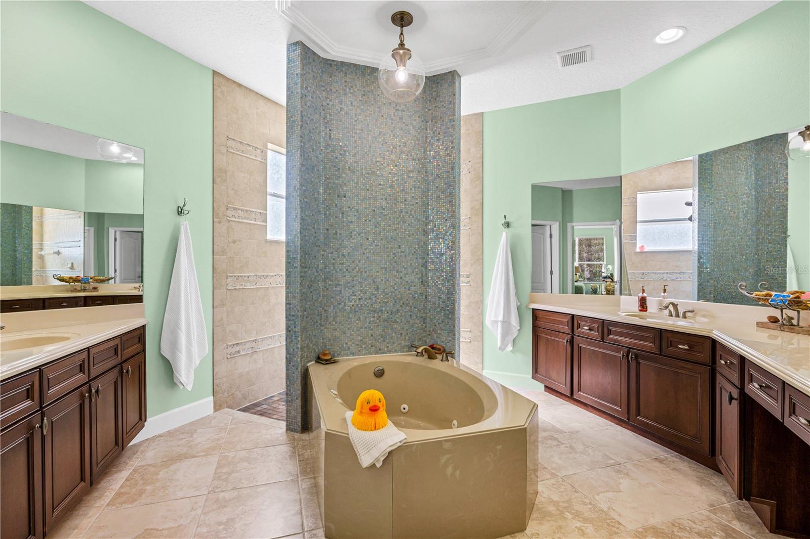 GRANDE CHAMPION PRCL SW-29 PH - Residential