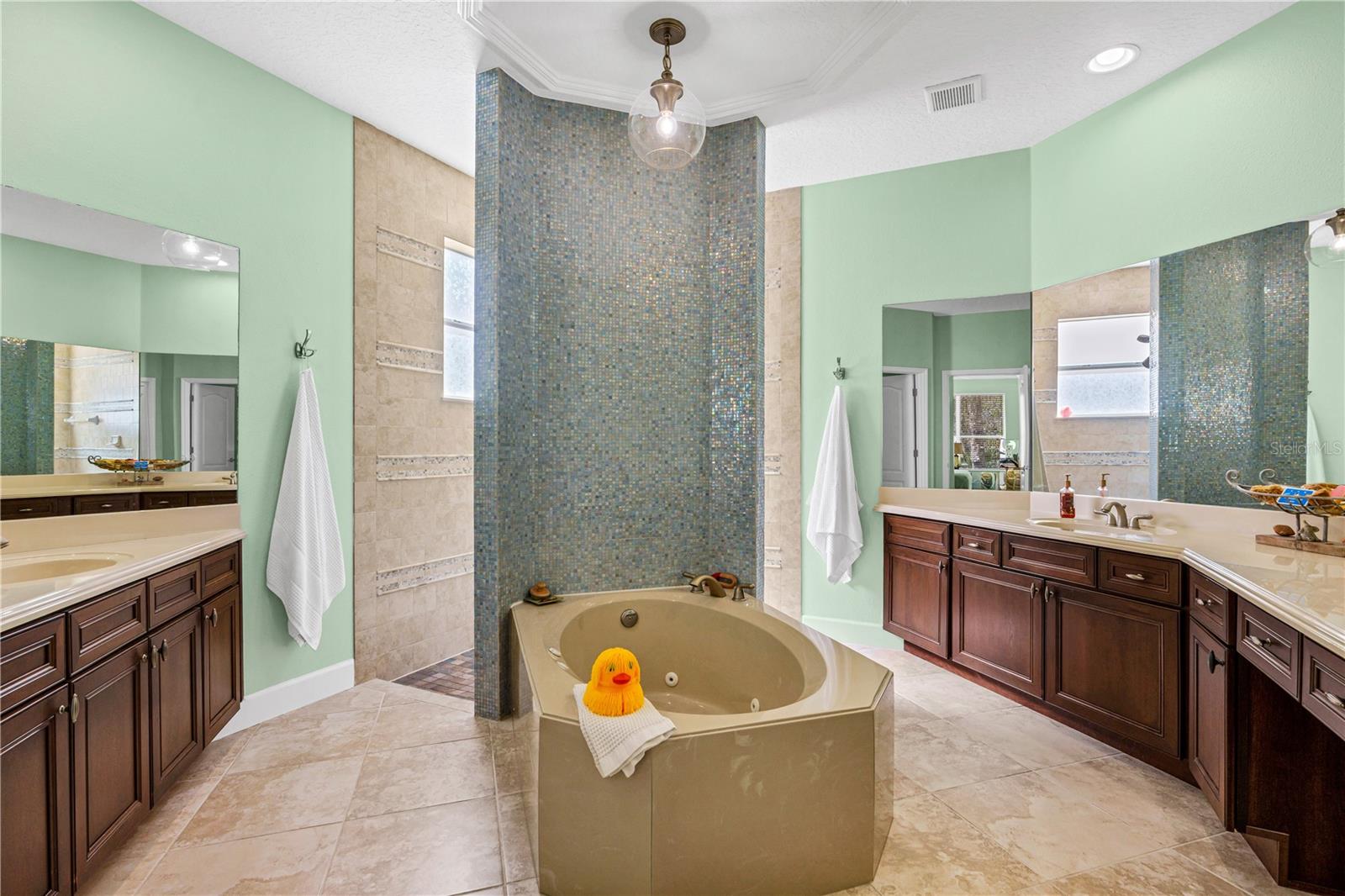 GRANDE CHAMPION PRCL SW-29 PH - Residential