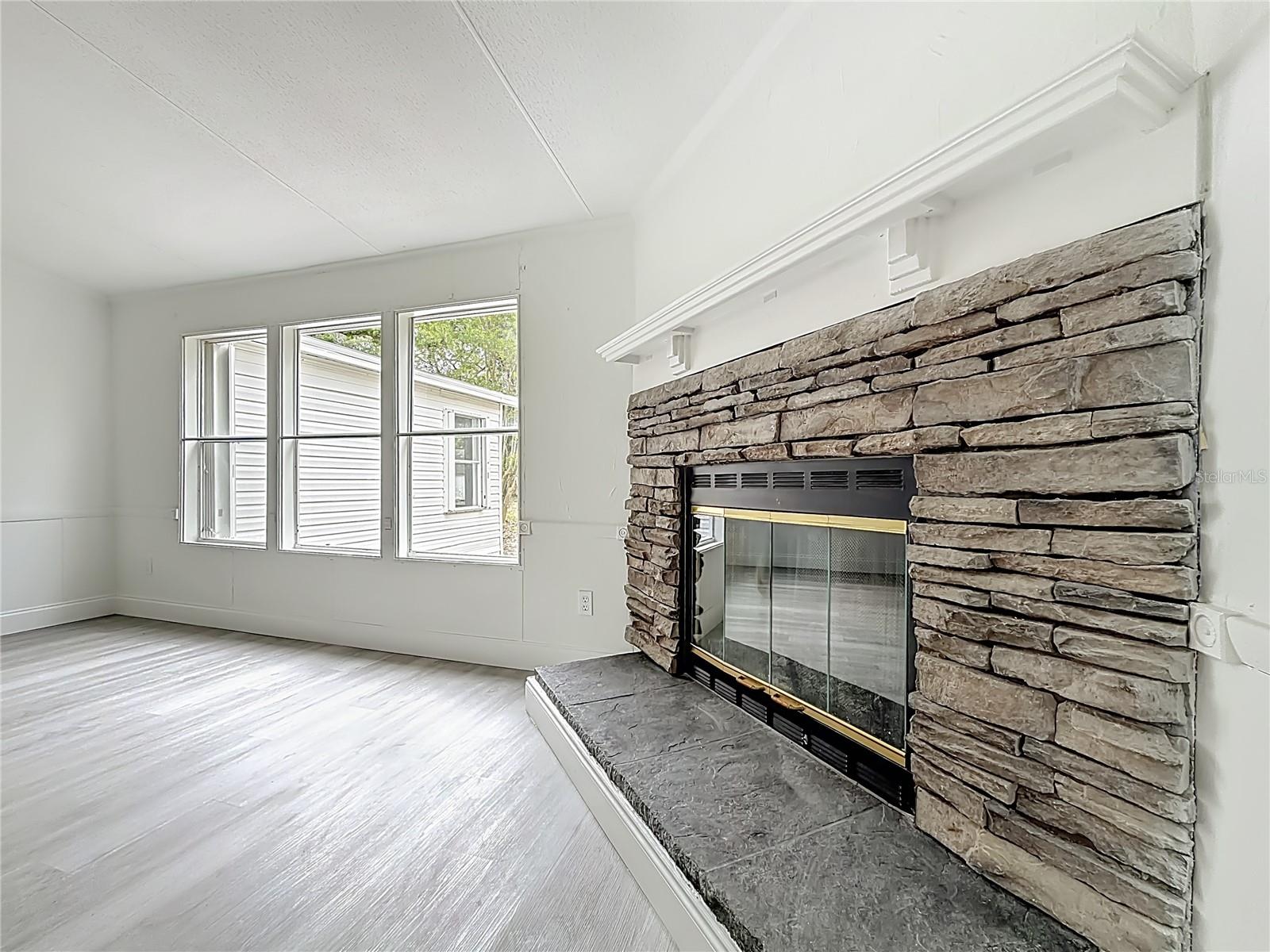 OAKLAND HILLS SUB - Residential