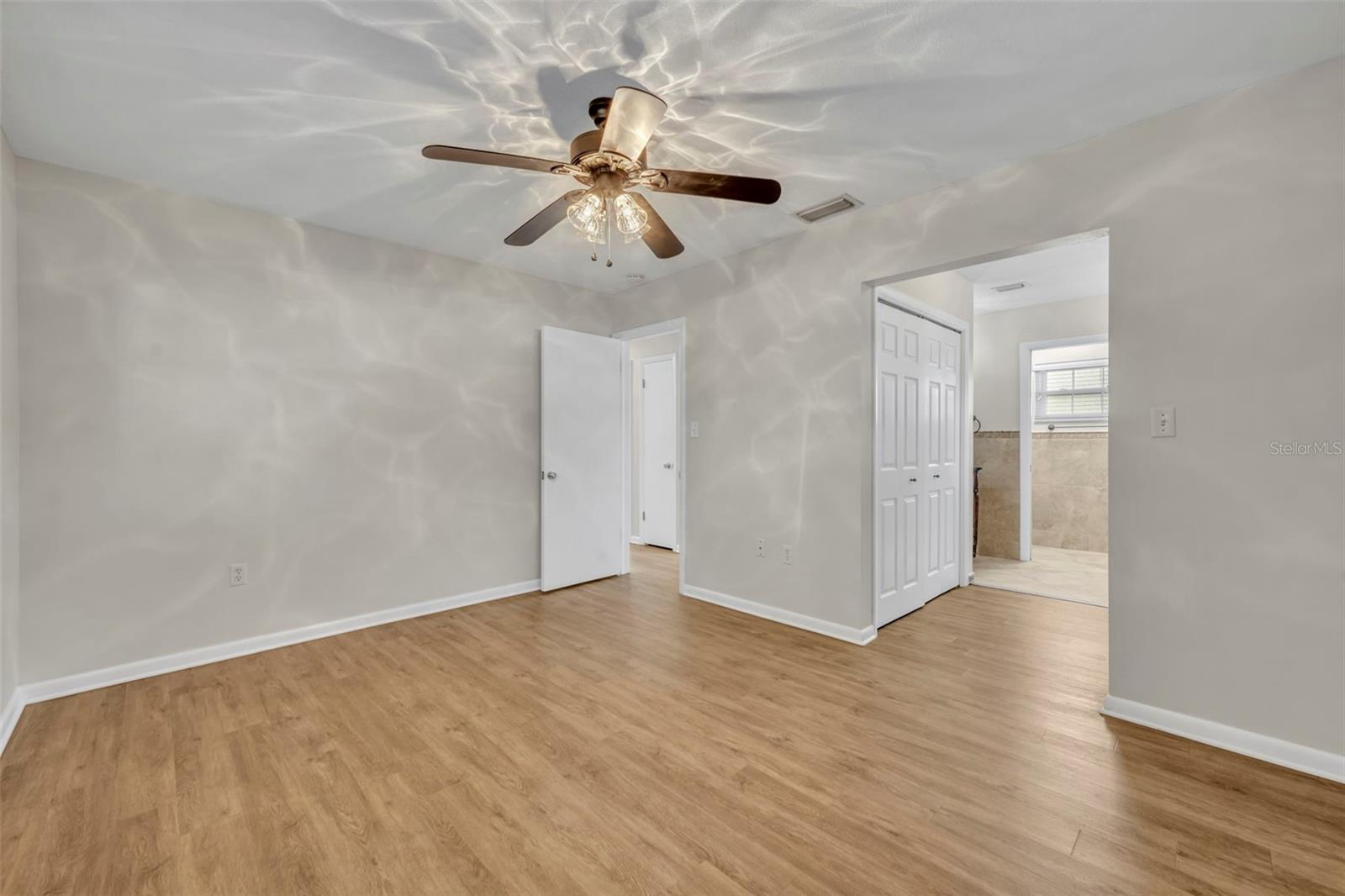 GREENFIELD MANOR - Residential