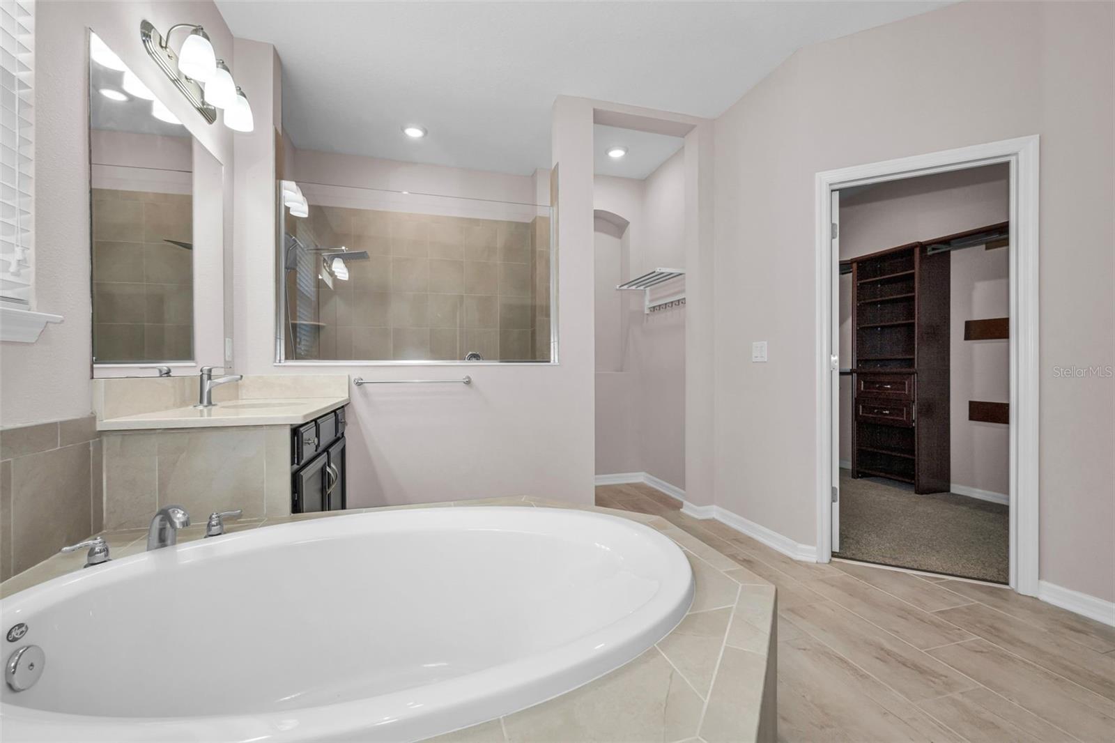 MARIPOSA PH 3A & 3B - Residential