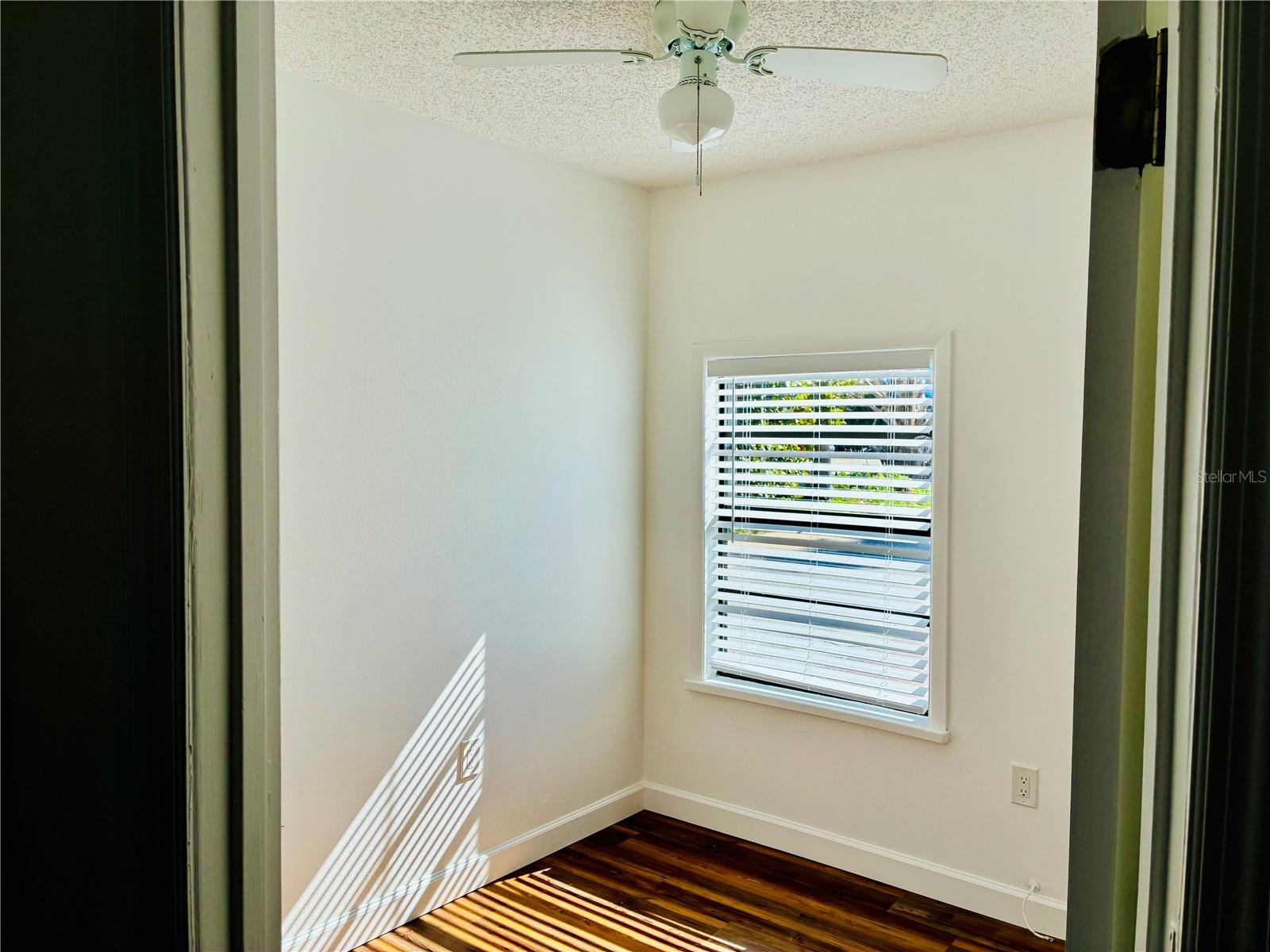 GULF VIEW CABIN VILLA - Residential Lease