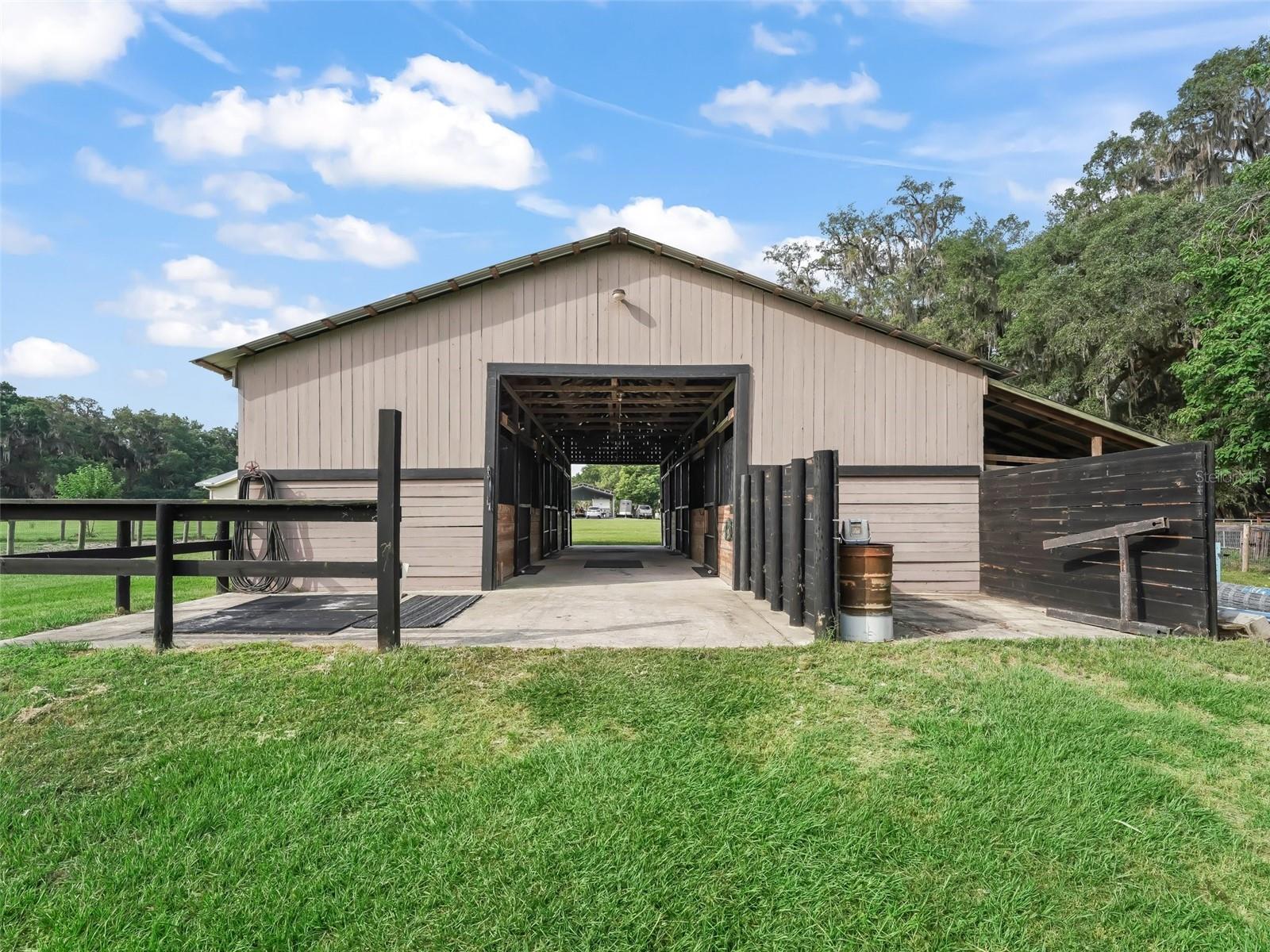 BASS LAKE RANCHES - Residential