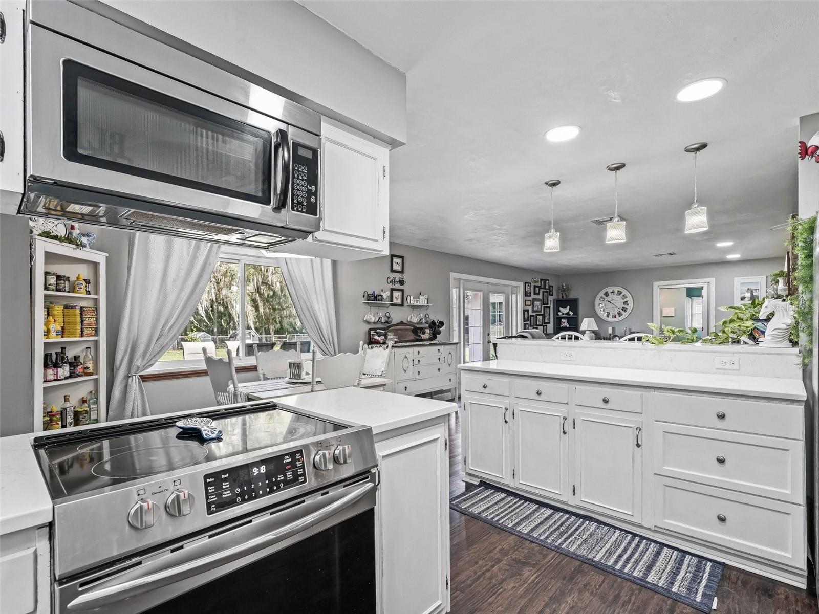 BASS LAKE RANCHES - Residential