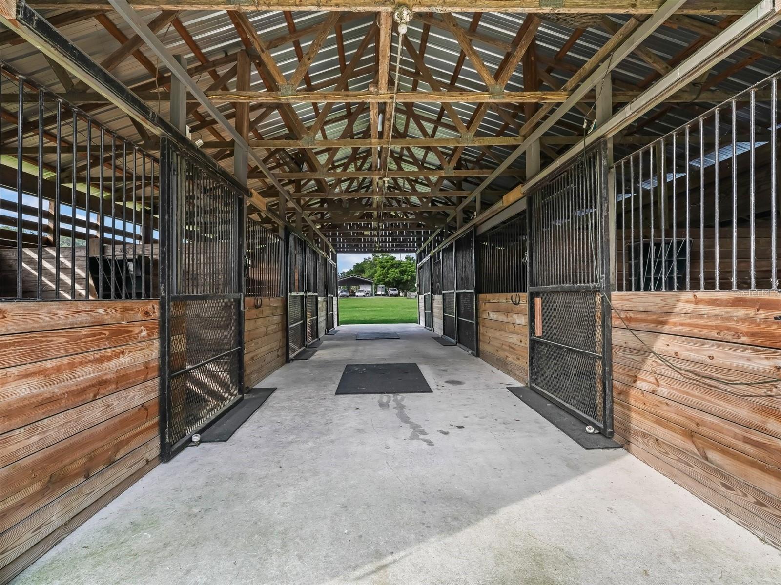 BASS LAKE RANCHES - Residential