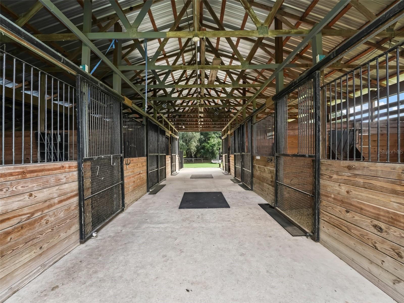 BASS LAKE RANCHES - Residential