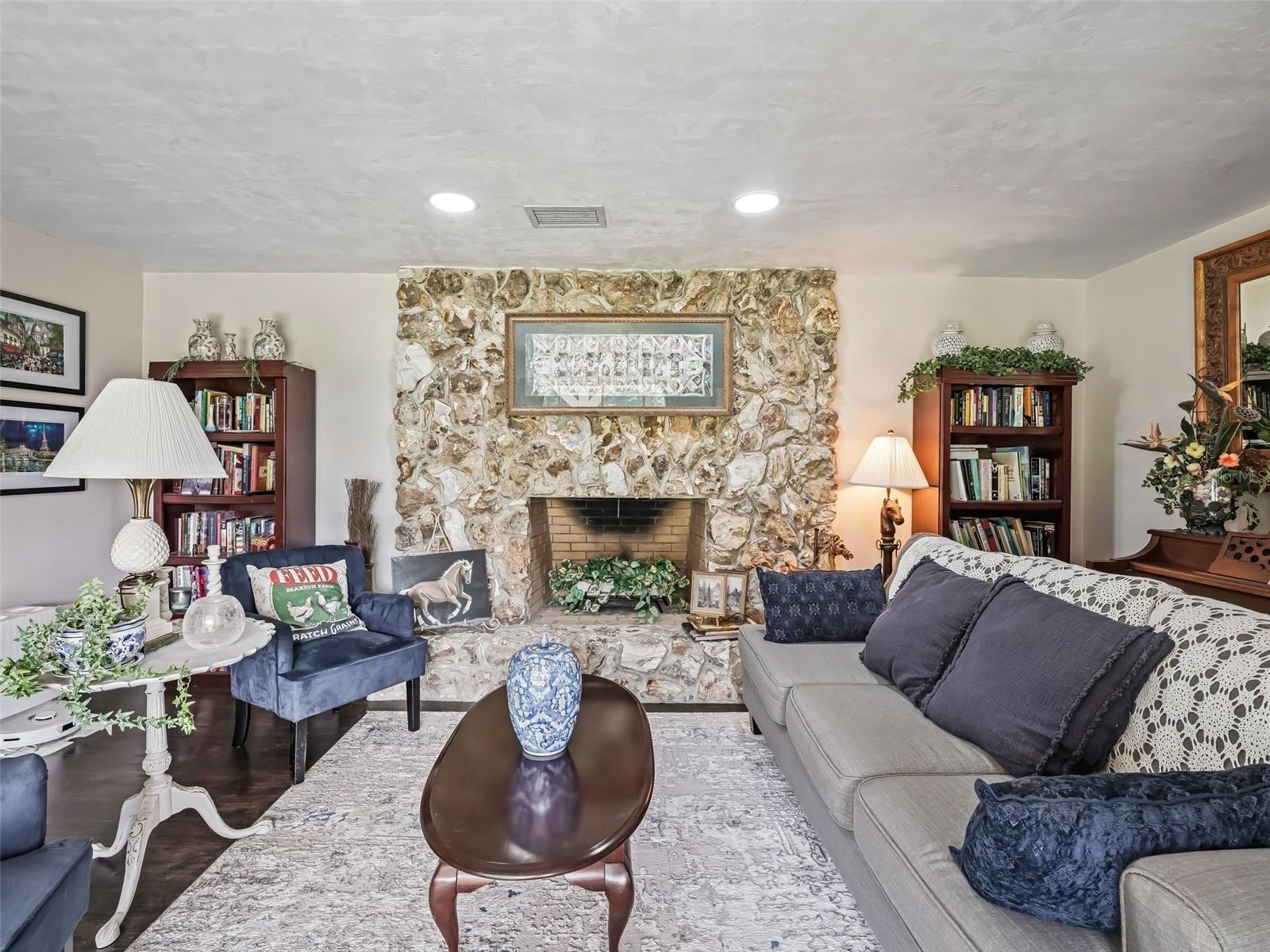 BASS LAKE RANCHES - Residential