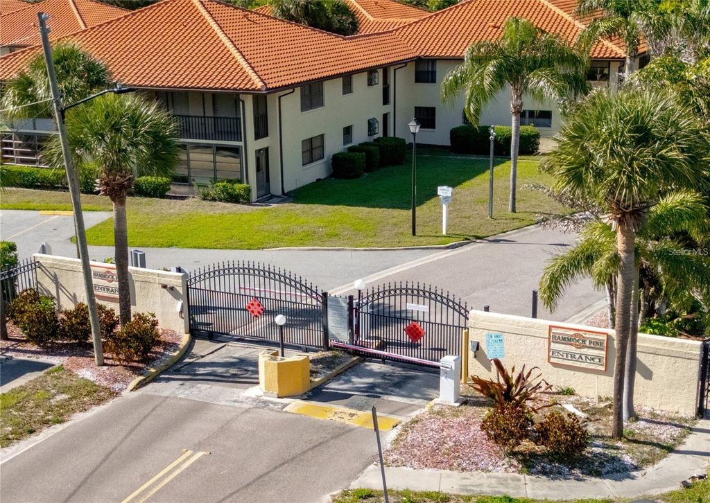 Photo of 2511 Hammock Court #2511, Clearwater, FL 33761 (MLS # TB8494103)