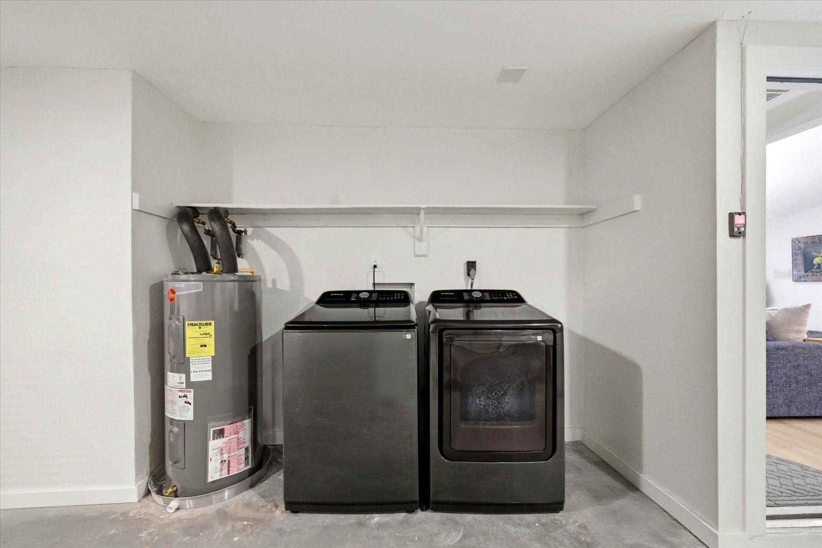 ORANGEWOOD HIGHLANDS 1ST ADD - Residential