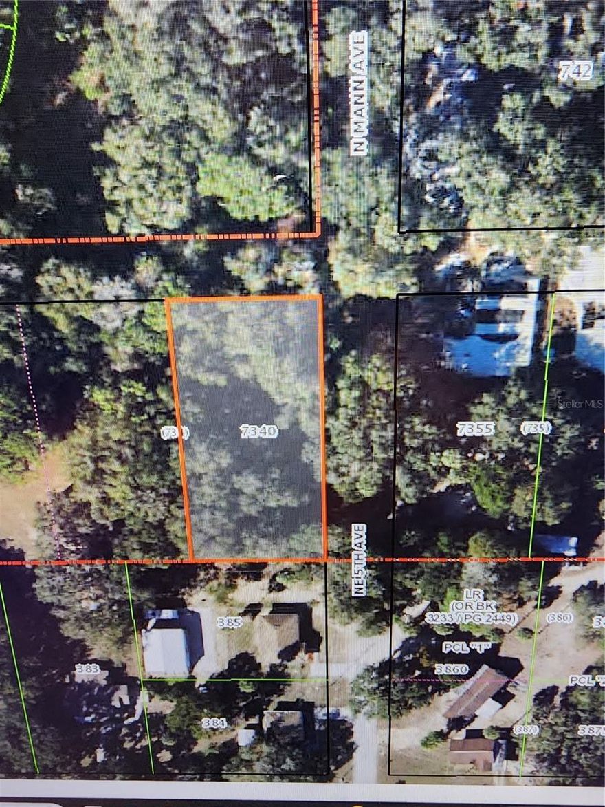 COME SEE THIS BEAUTIFUL .46 ACRE CORNER LOT IN CRYSTAL RIVER!!!  BUILD YOUR DREAM HOME, RENTAL PROPERTY OR AIRBNB, THE POSSIBILITIES ARE ENDLESS.