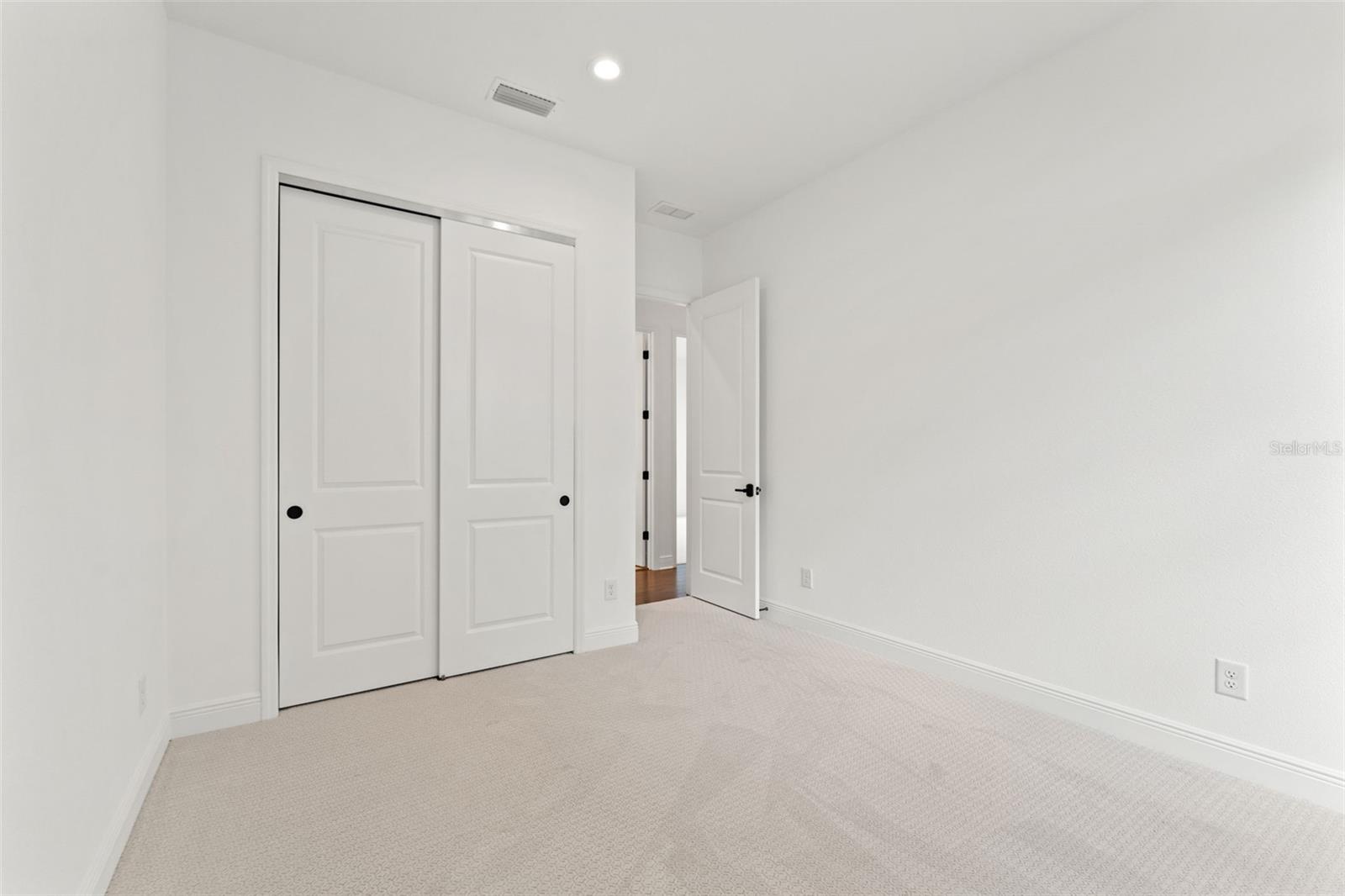 ARIA PHASE III - Residential