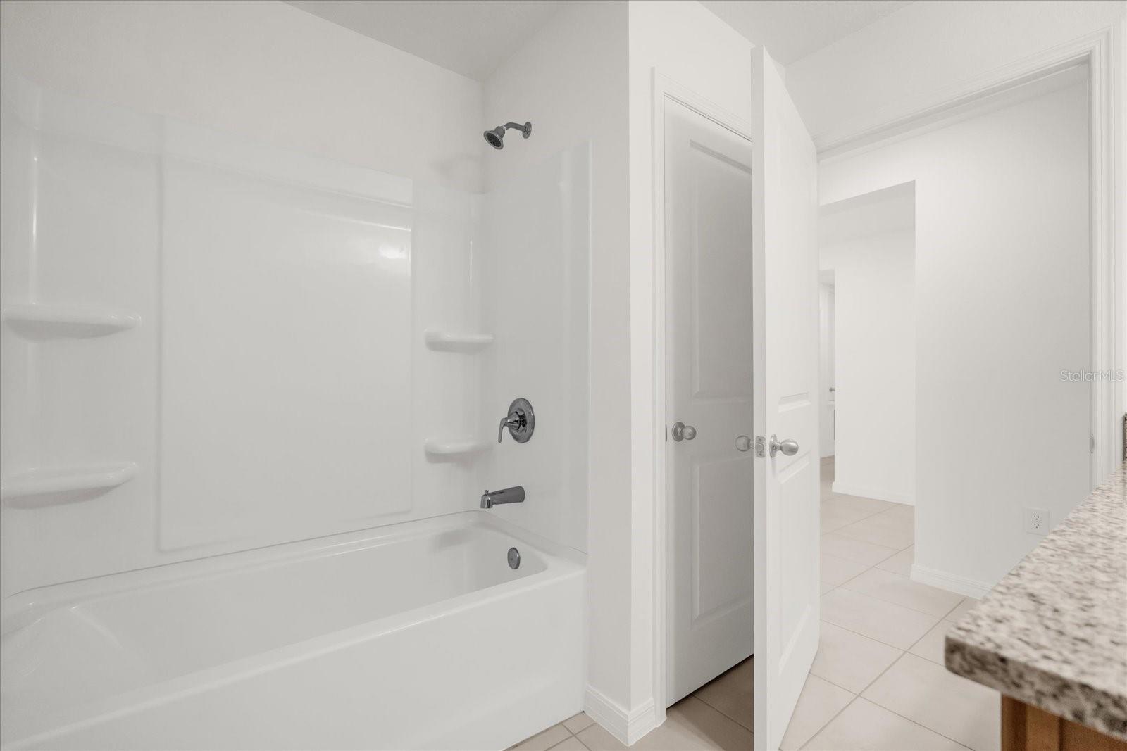 ROSS CREEK - Residential