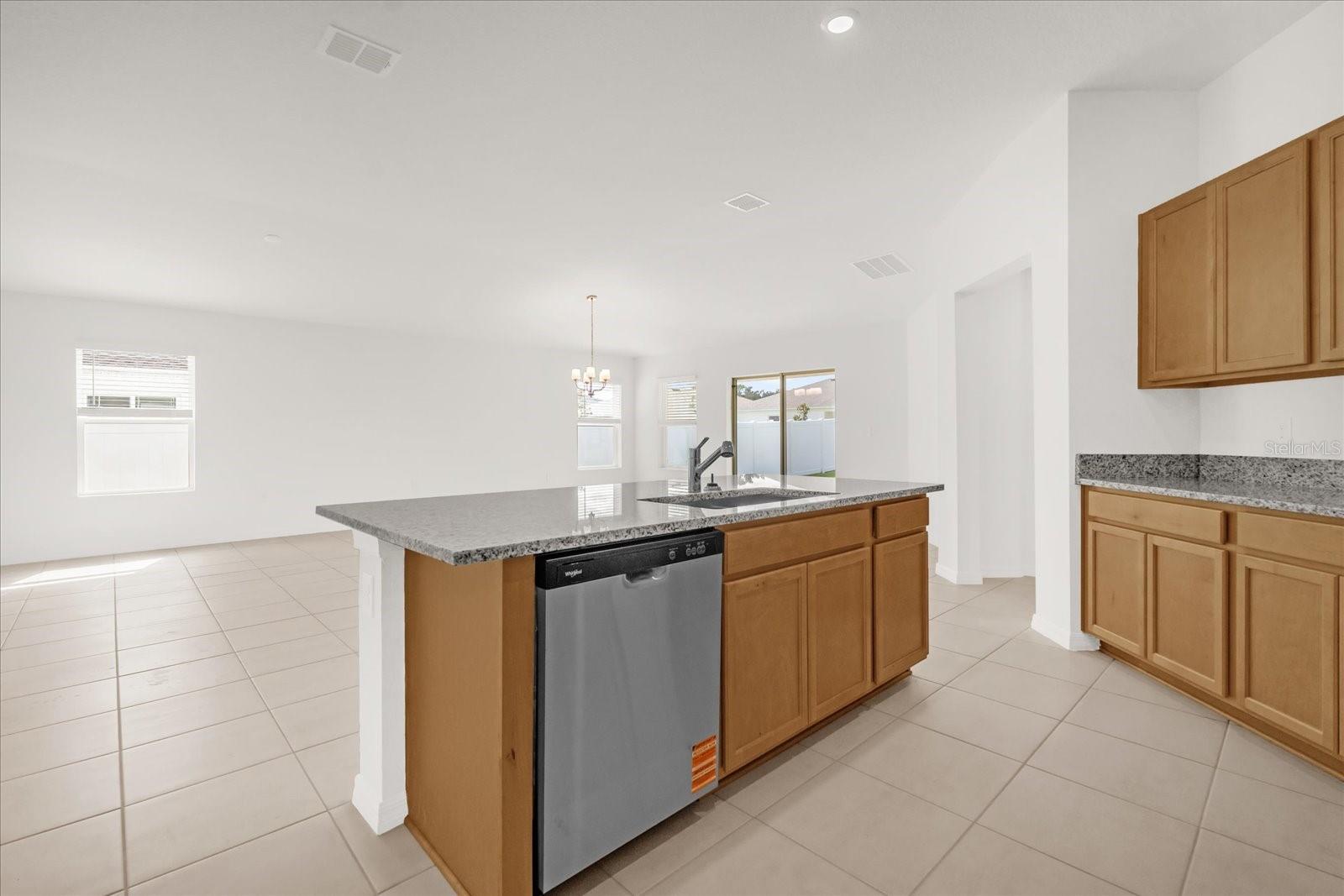 ROSS CREEK - Residential