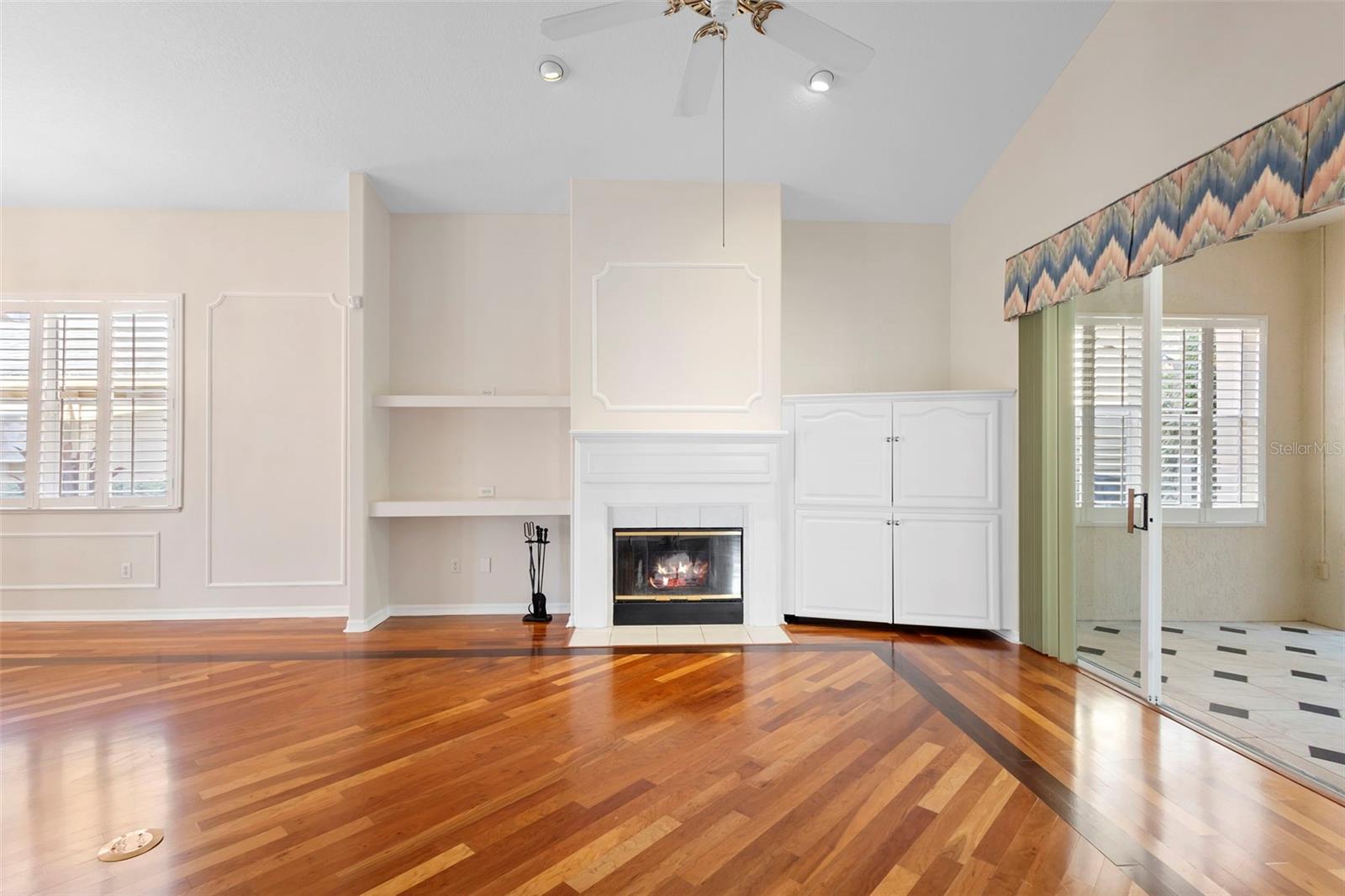 BENTLEY GREEN UNIT 1 - Residential