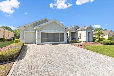 Photo of 13932 SE 96th Circle, Summerfield, FL 34491 (MLS # G5118216)