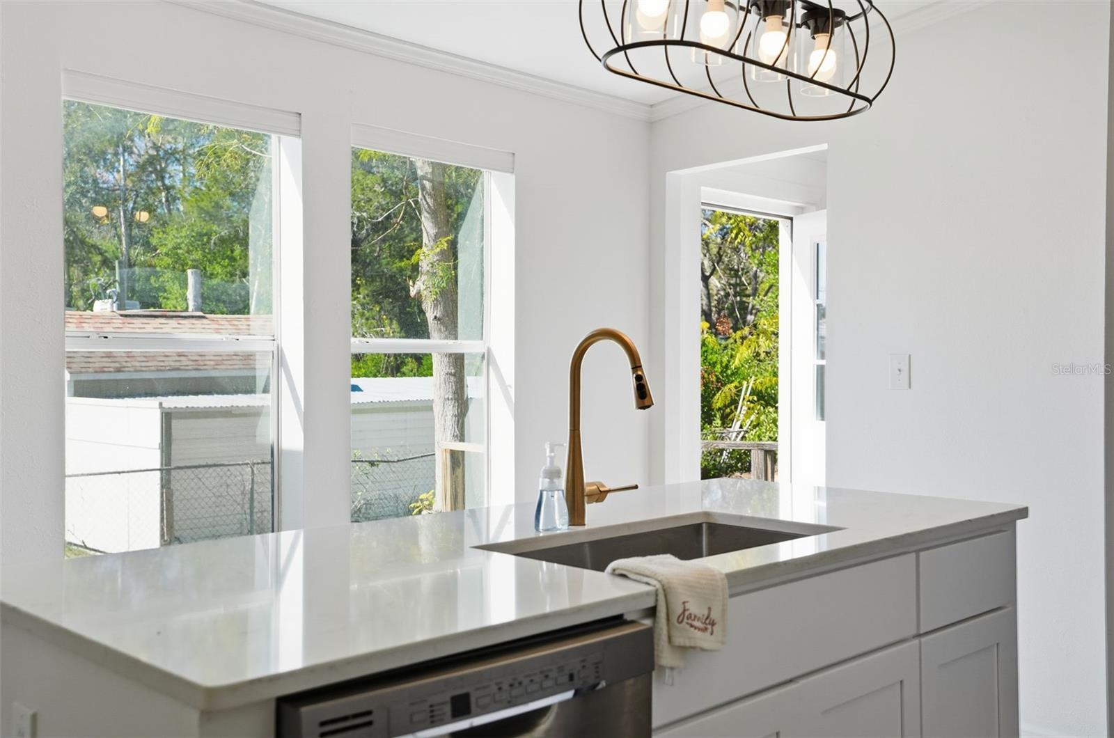 WEEKI WACHEE ACRES ADD - Residential