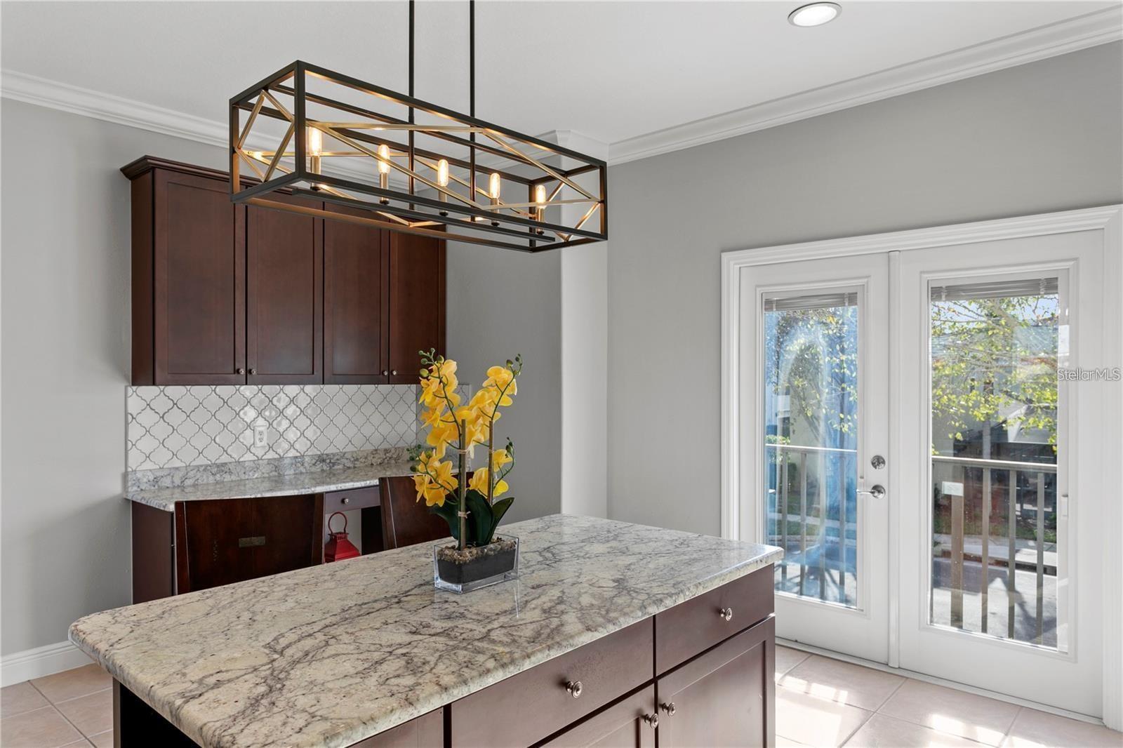HAMPTON LAKES AT MAIN STREET - Residential Lease