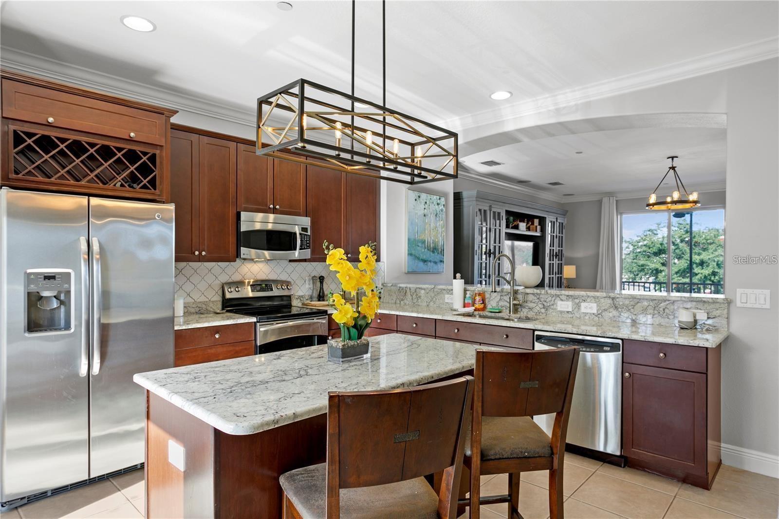 HAMPTON LAKES AT MAIN STREET - Residential Lease