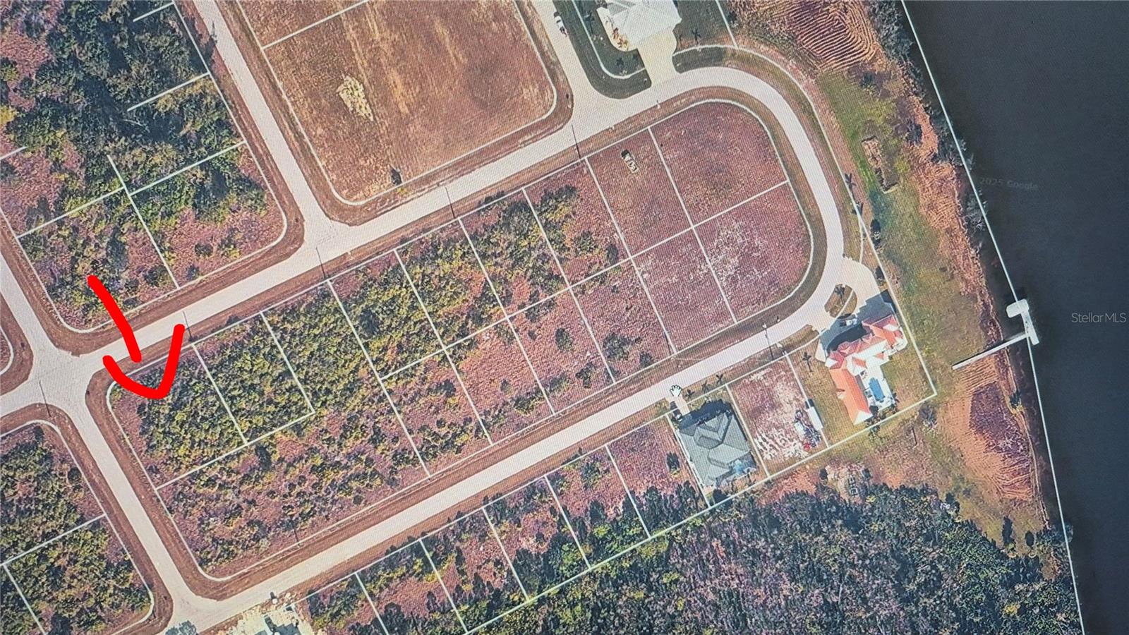 PORT CHARLOTTE SEC 94 01 STREP - Land