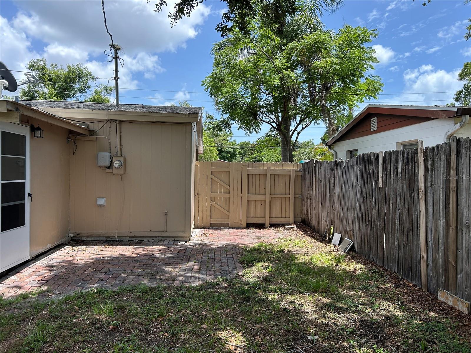 FAIRLAWN PARK UNITS 4 & 5 - Residential