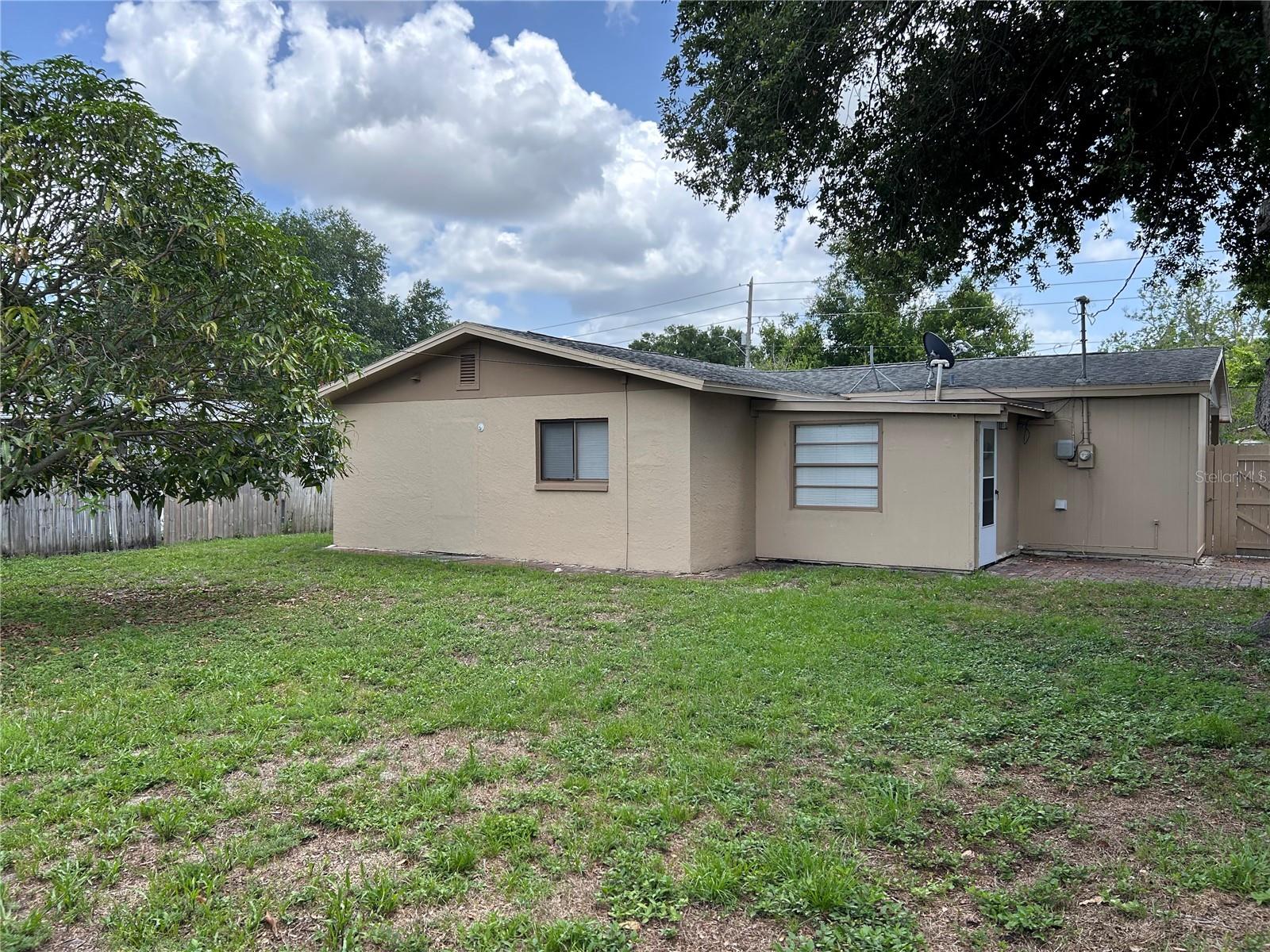 FAIRLAWN PARK UNITS 4 & 5 - Residential