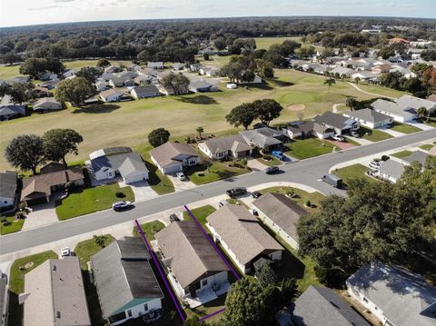 A home in LAKELAND