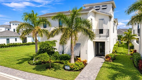 Photo of 6003 Cat Claw Ln, Bradenton, FL 34210 (MLS # A4706864)