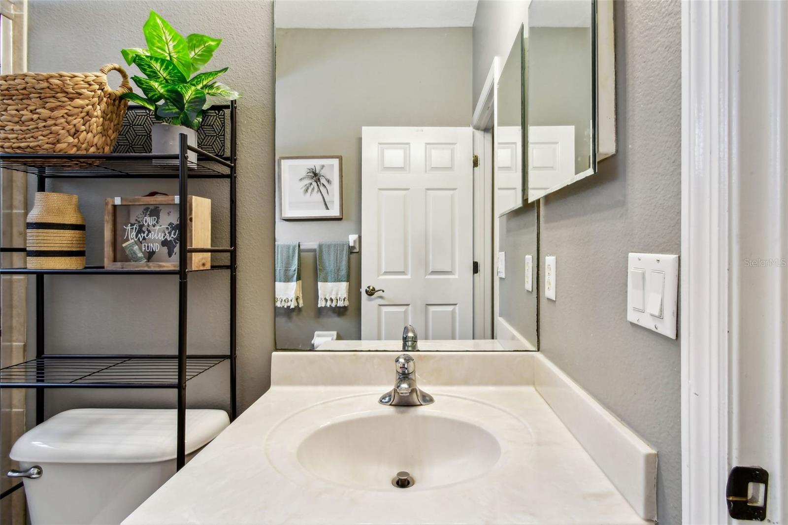 RIDGE CREST SUB UNITS - Residential