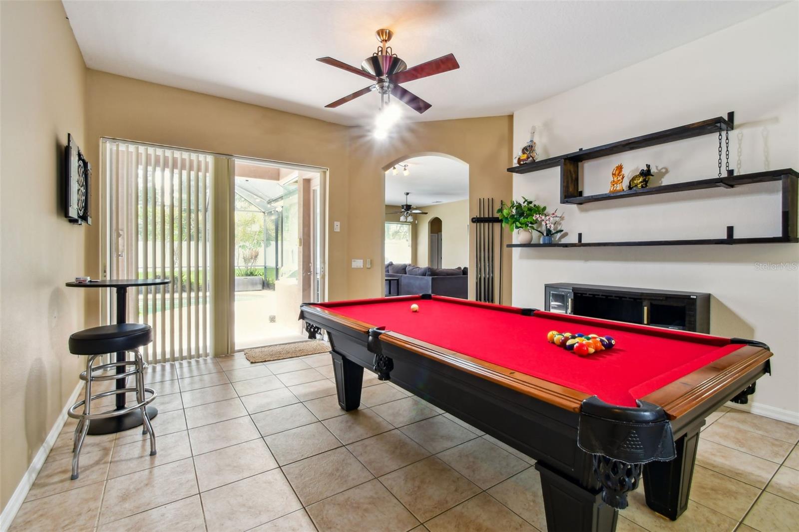 RIDGE CREST SUB UNITS - Residential