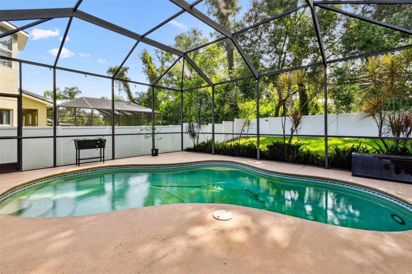 RIDGE CREST SUB UNITS - Residential